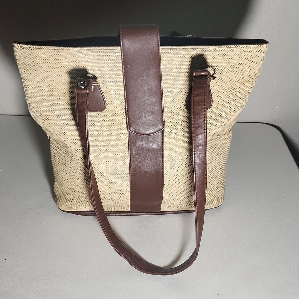 Lancome shoulder bag magnetic closure silver hardware straw tote Cottagecore